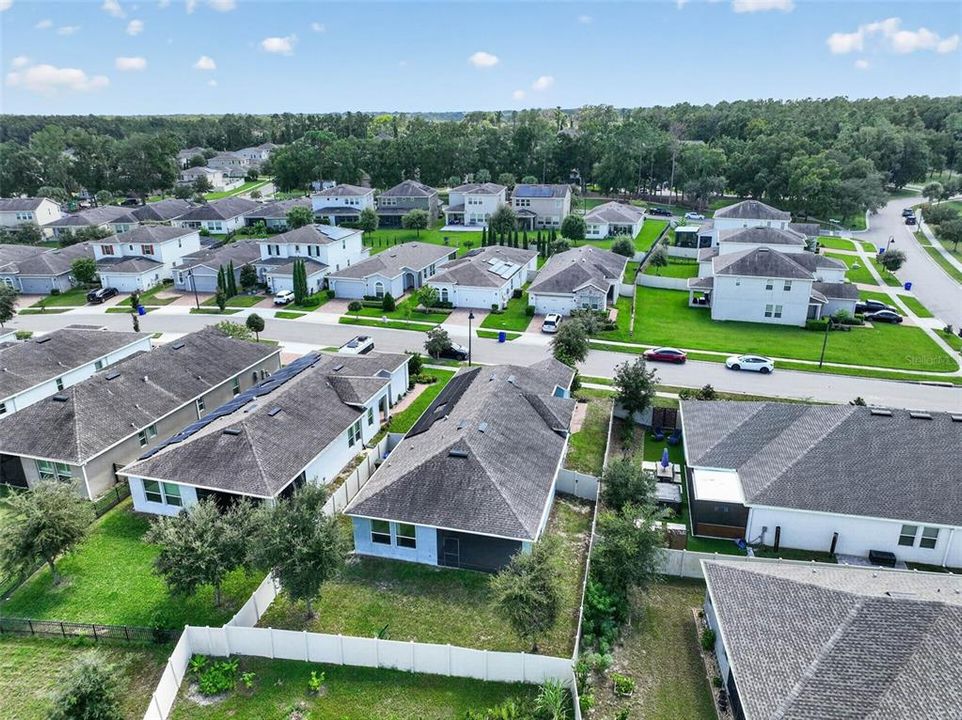 Active With Contract: $459,900 (3 beds, 2 baths, 1937 Square Feet)