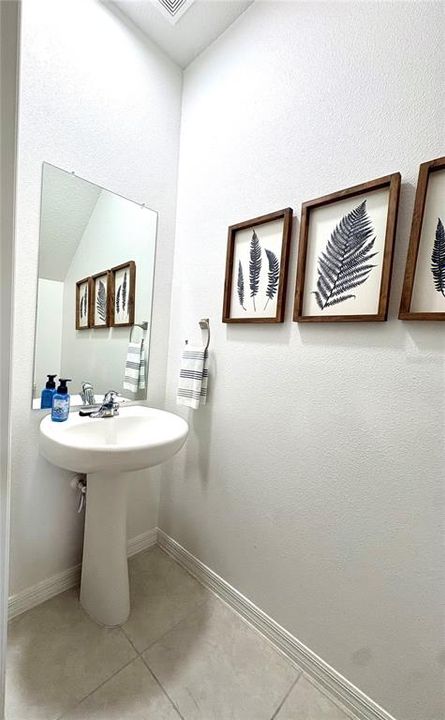 For Rent: $1,850 (3 beds, 2 baths, 1666 Square Feet)