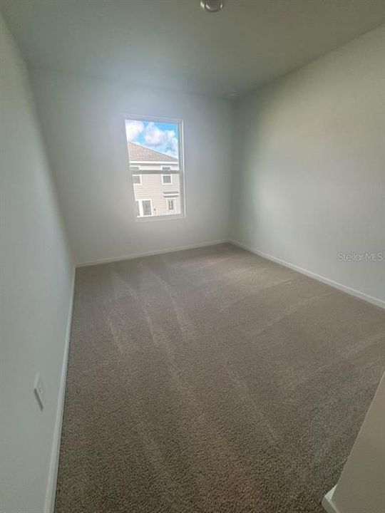 В аренду: $1,900 (3 спален, 2 ванн, 1386 Квадратных фут)