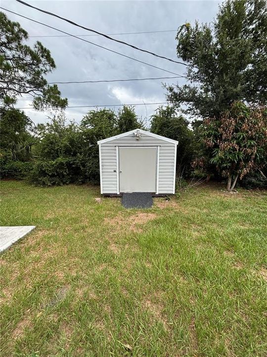 Active With Contract: $199,000 (3 beds, 2 baths, 1125 Square Feet)