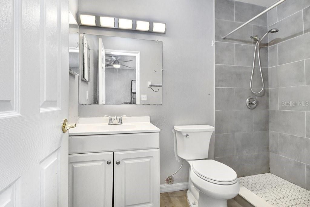 For Sale: $229,000 (3 beds, 2 baths, 1192 Square Feet)
