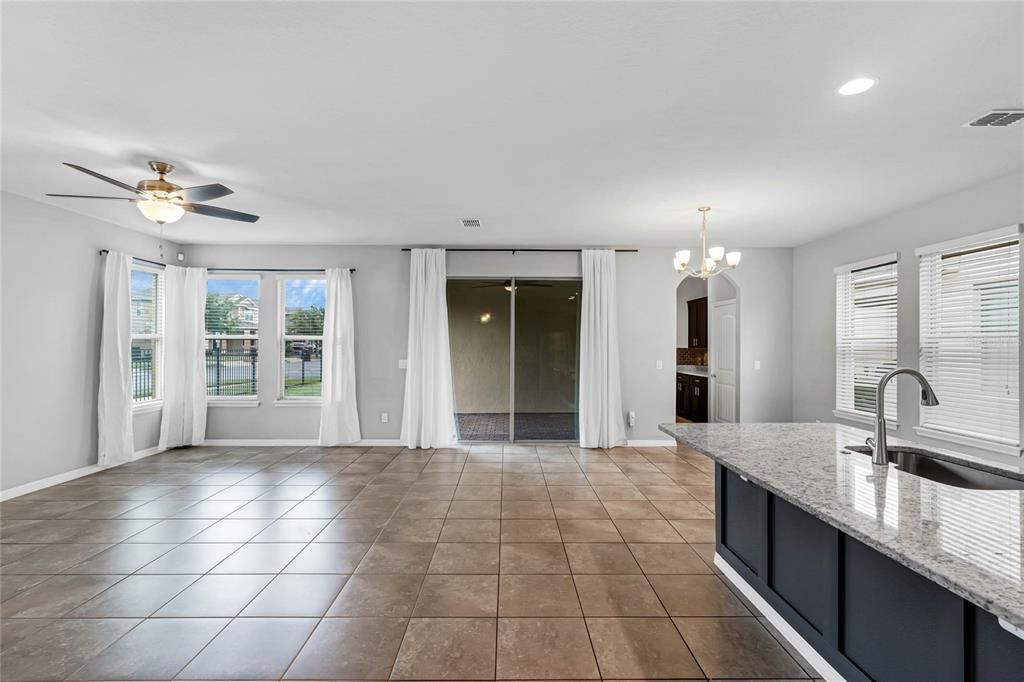 For Rent: $3,200 (3 beds, 2 baths, 2170 Square Feet)