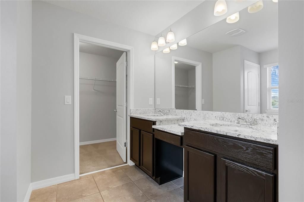 For Rent: $3,200 (3 beds, 2 baths, 2170 Square Feet)