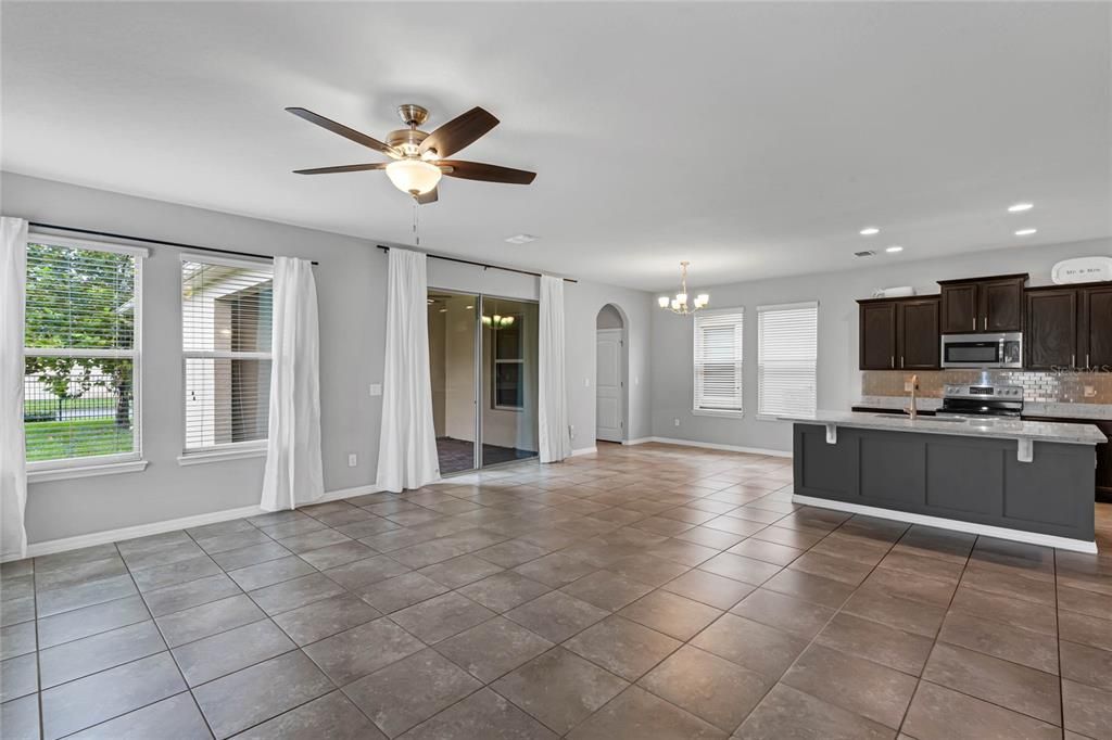 For Rent: $3,200 (3 beds, 2 baths, 2170 Square Feet)