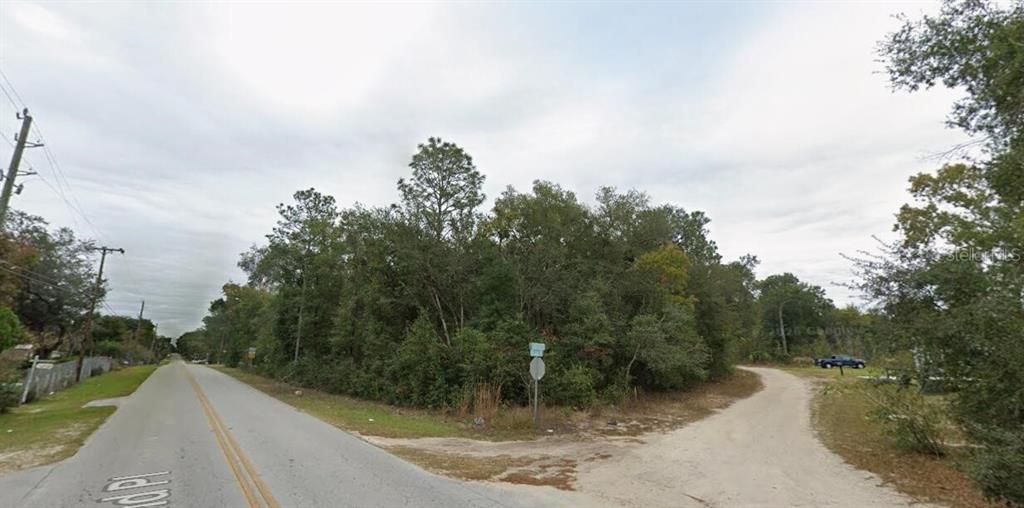 На продажу: $26,000 (0.38 acres)