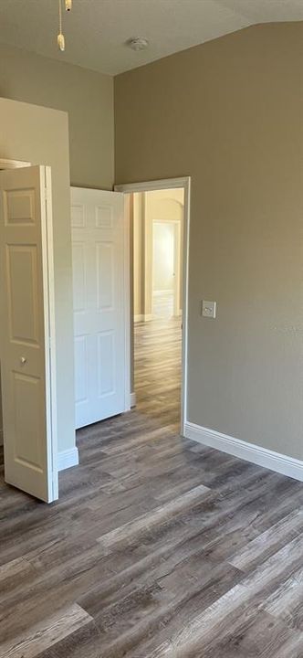 For Rent: $3,100 (4 beds, 2 baths, 2114 Square Feet)
