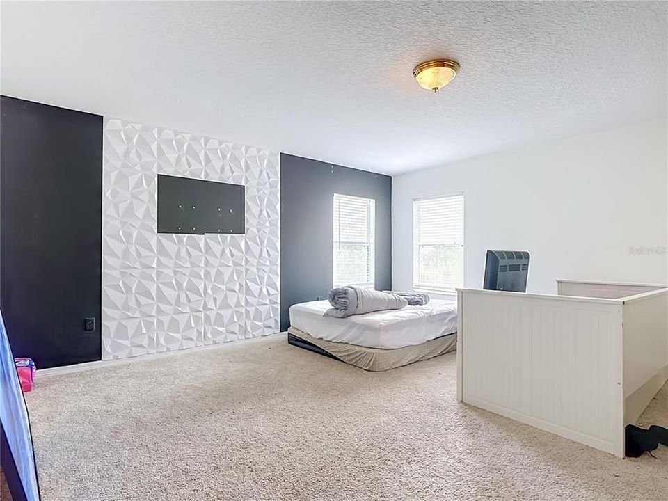 En Venta: $505,000 (4 camas, 2 baños, 3424 Pies cuadrados)