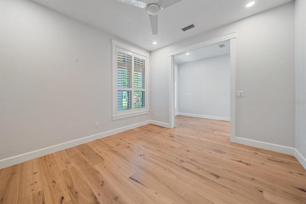 En Venta: $1,549,000 (3 camas, 2 baños, 2521 Pies cuadrados)