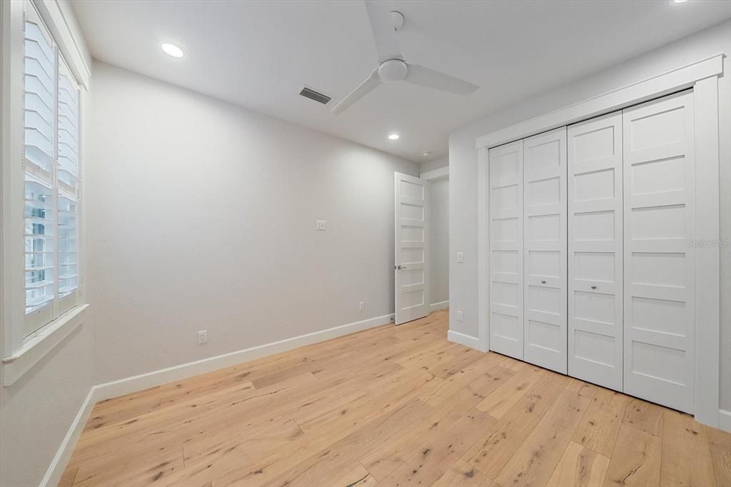 En Venta: $1,549,000 (3 camas, 2 baños, 2521 Pies cuadrados)