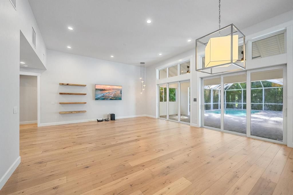 En Venta: $1,549,000 (3 camas, 2 baños, 2521 Pies cuadrados)
