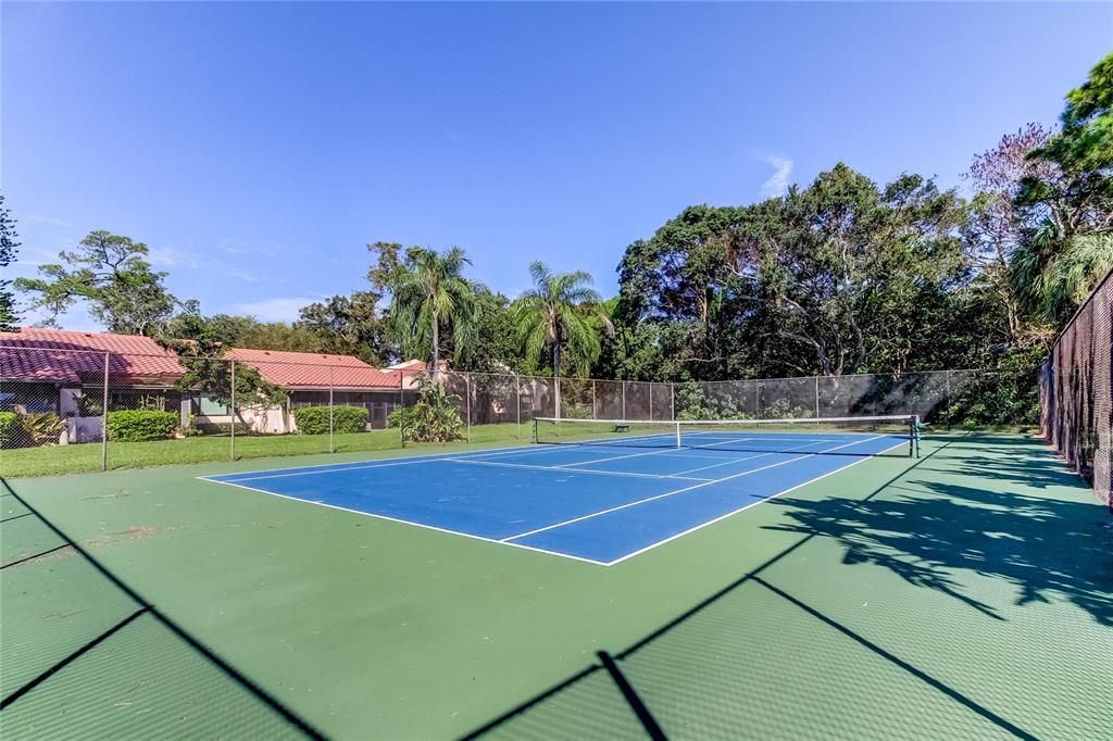 En Venta: $189,900 (2 camas, 2 baños, 1045 Pies cuadrados)