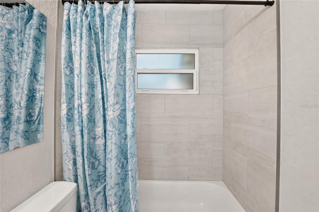 For Sale: $499,000 (4 beds, 2 baths, 1627 Square Feet)