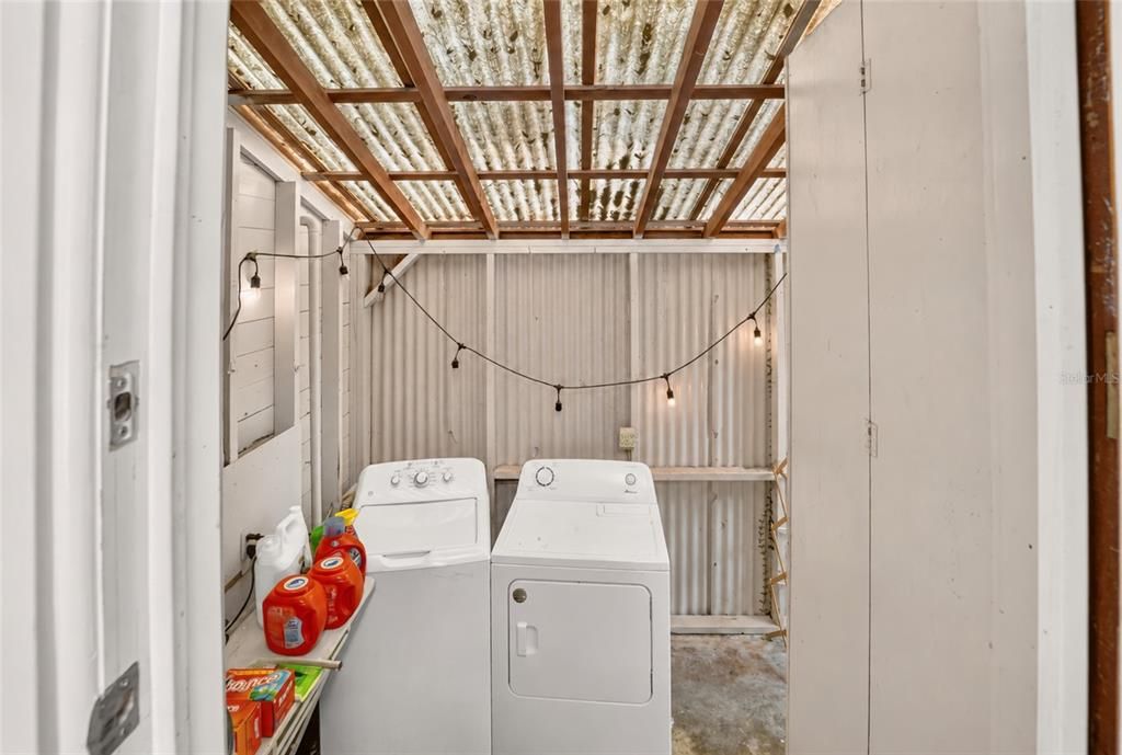 For Sale: $499,000 (4 beds, 2 baths, 1627 Square Feet)