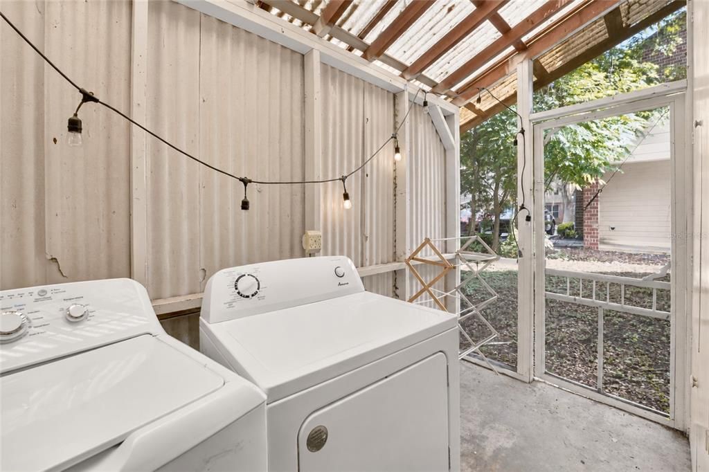 For Sale: $499,000 (4 beds, 2 baths, 1627 Square Feet)