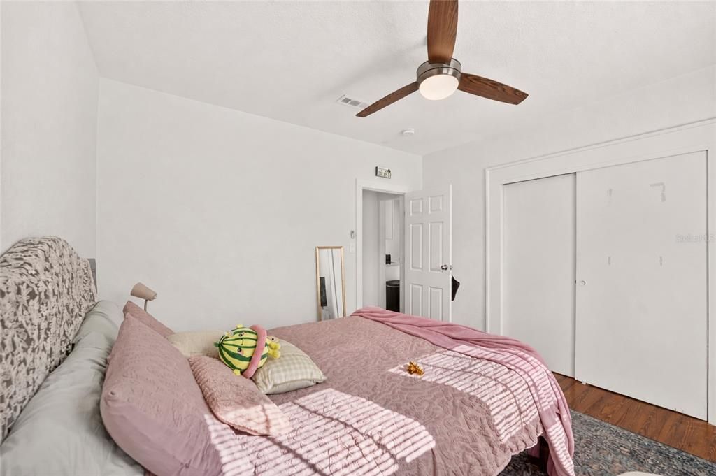 For Sale: $499,000 (4 beds, 2 baths, 1627 Square Feet)