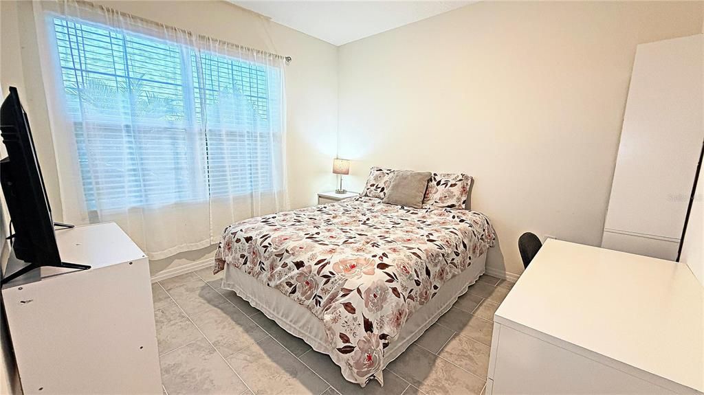 В аренду: $3,100 (4 спален, 2 ванн, 1846 Квадратных фут)