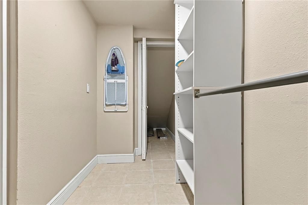 For Sale: $357,000 (3 beds, 2 baths, 1536 Square Feet)