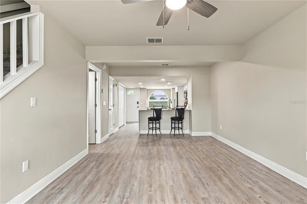 For Sale: $357,000 (3 beds, 2 baths, 1536 Square Feet)