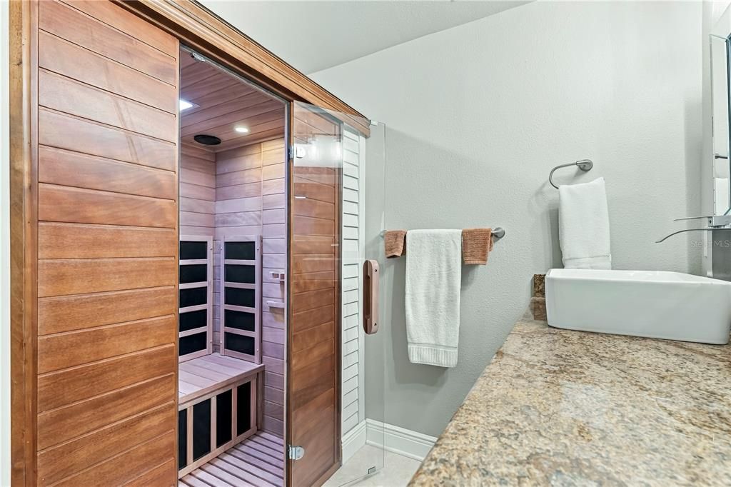 For Sale: $357,000 (3 beds, 2 baths, 1536 Square Feet)