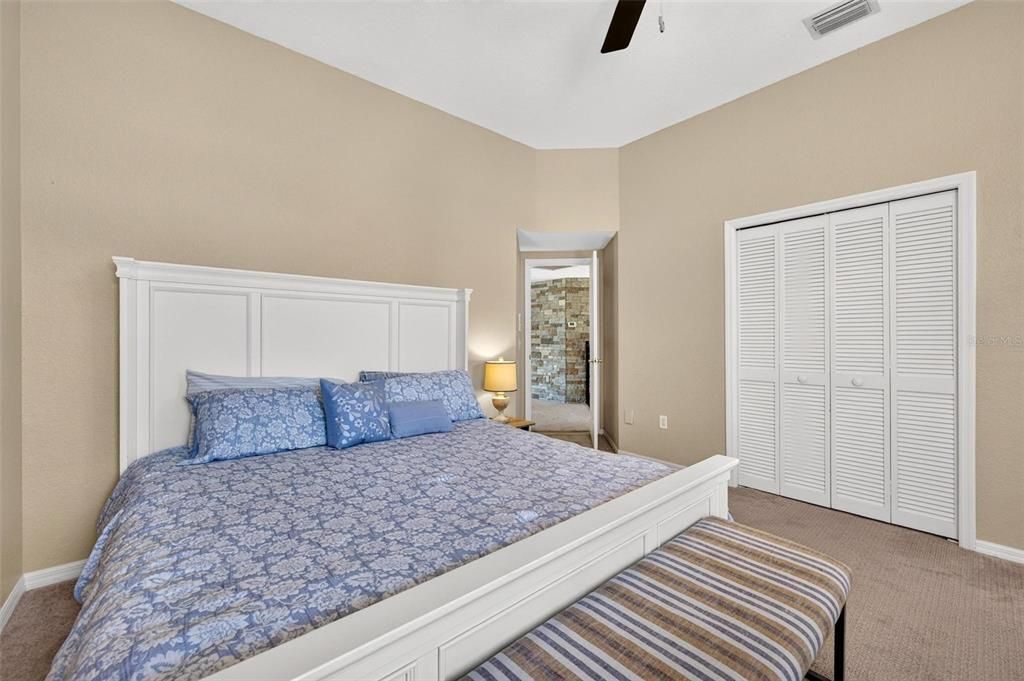 For Sale: $825,000 (3 beds, 3 baths, 2460 Square Feet)