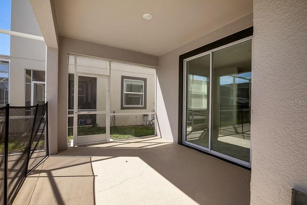En Venta: $549,000 (6 camas, 5 baños, 3291 Pies cuadrados)