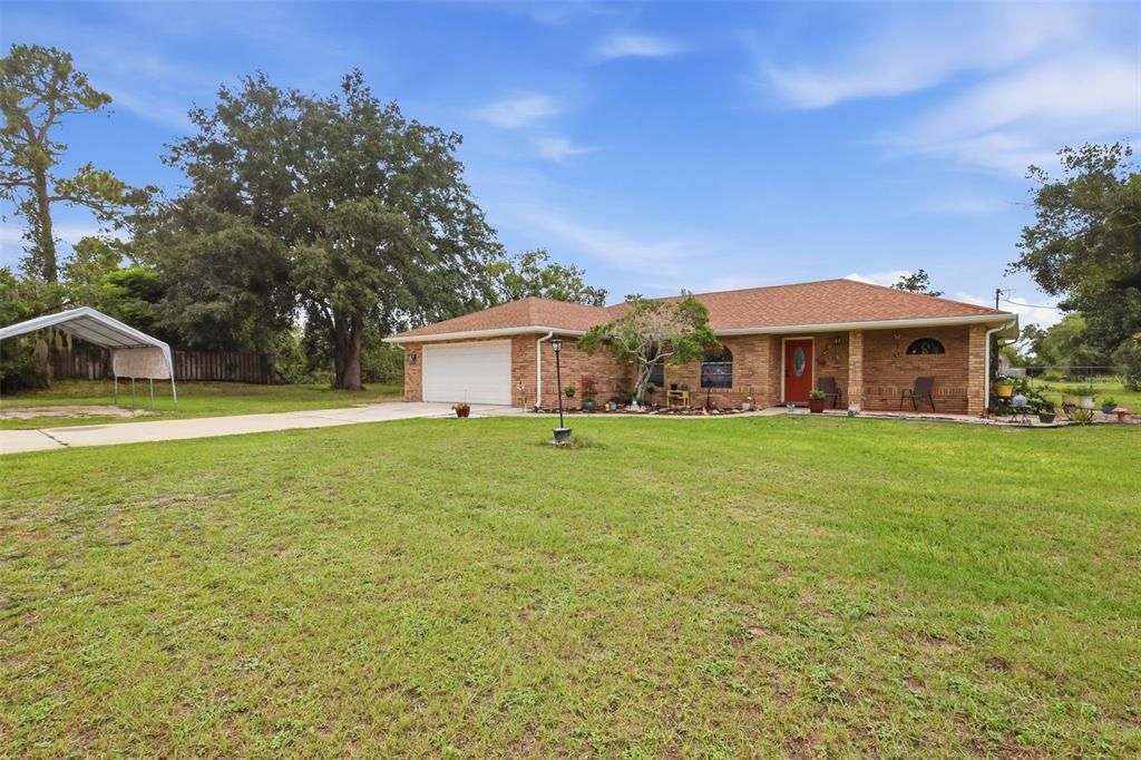 For Sale: $349,900 (3 beds, 2 baths, 1437 Square Feet)