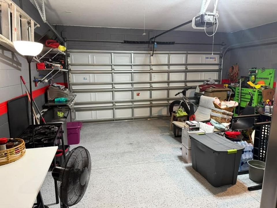 For Sale: $340,000 (3 beds, 2 baths, 1260 Square Feet)