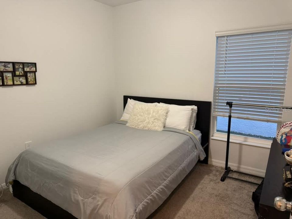For Sale: $340,000 (3 beds, 2 baths, 1260 Square Feet)