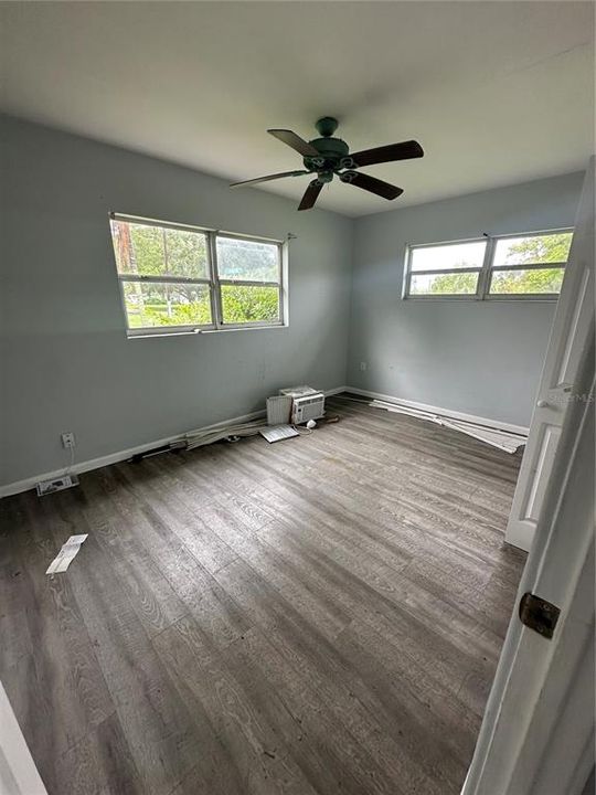 For Sale: $119,990 (3 beds, 1 baths, 864 Square Feet)