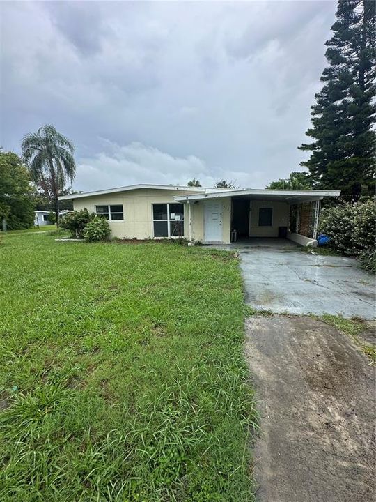 For Sale: $119,990 (3 beds, 1 baths, 864 Square Feet)