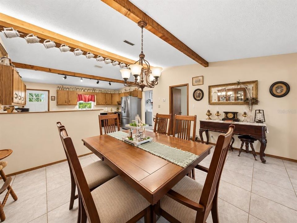 For Sale: $500,000 (3 beds, 2 baths, 1960 Square Feet)