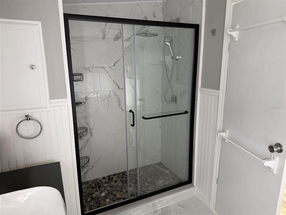 For Sale: $365,000 (3 beds, 2 baths, 1680 Square Feet)