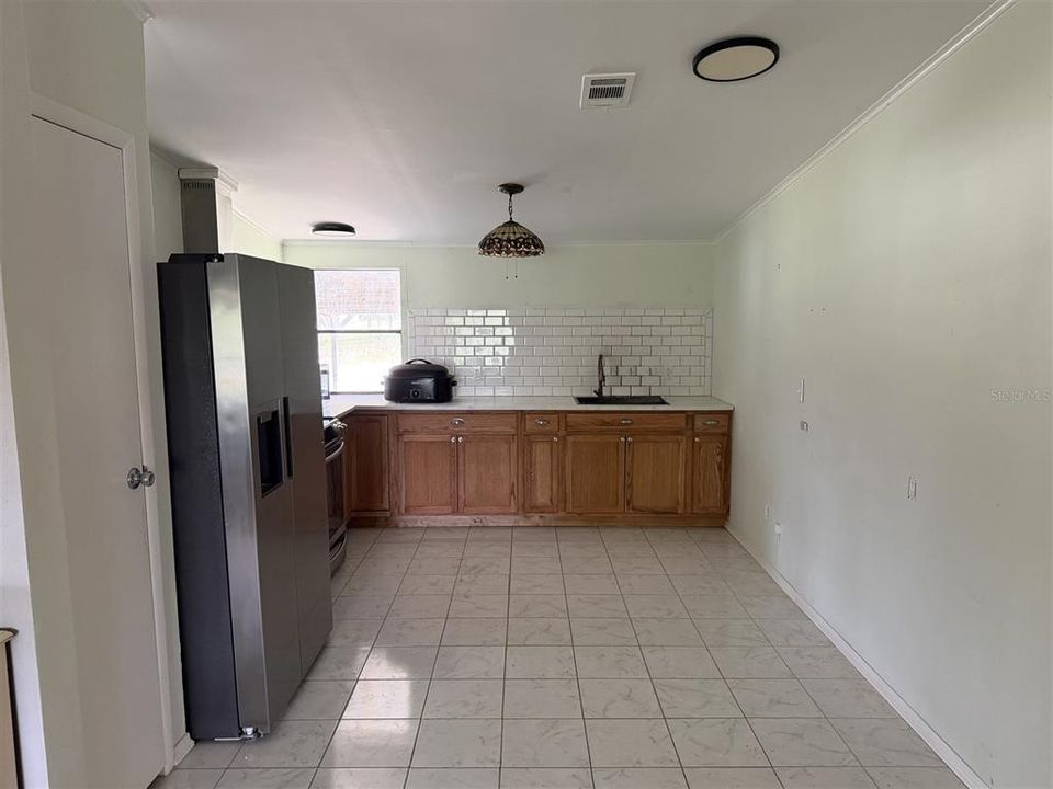 For Sale: $365,000 (3 beds, 2 baths, 1680 Square Feet)