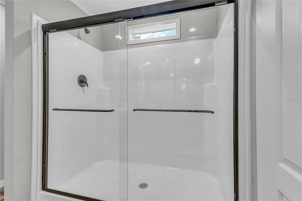 En Venta: $290,000 (3 camas, 2 baños, 1264 Pies cuadrados)