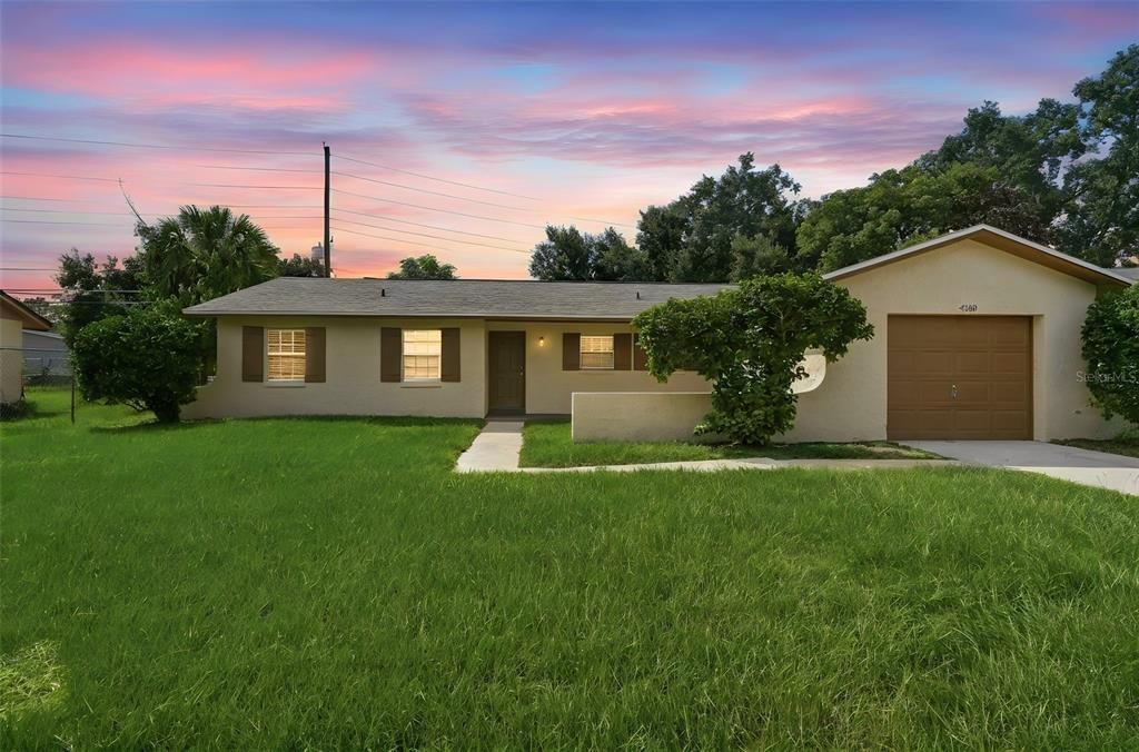 For Sale: $330,000 (4 beds, 2 baths, 1638 Square Feet)