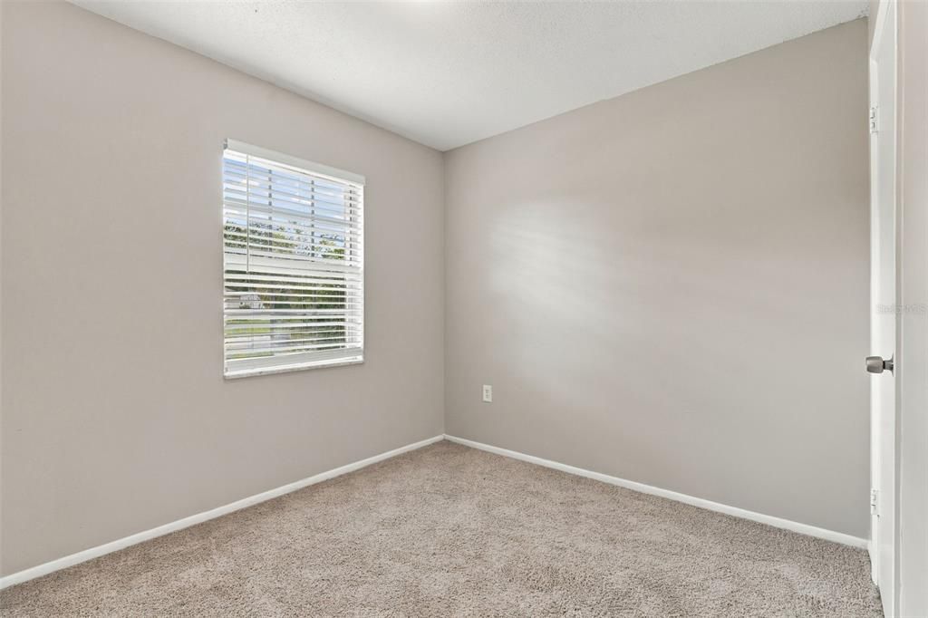 For Sale: $330,000 (4 beds, 2 baths, 1638 Square Feet)