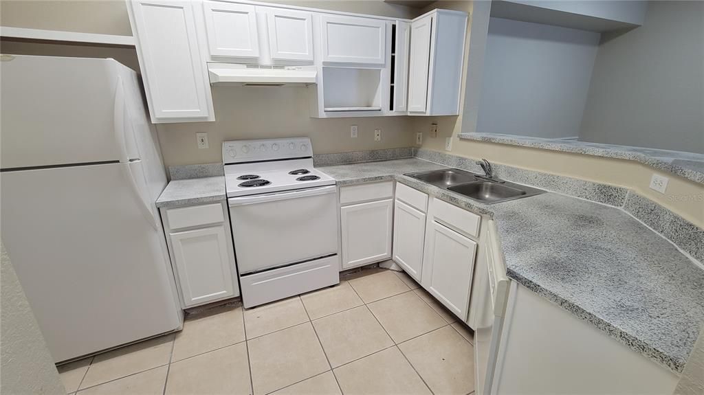For Rent: $1,549 (2 beds, 2 baths, 1062 Square Feet)