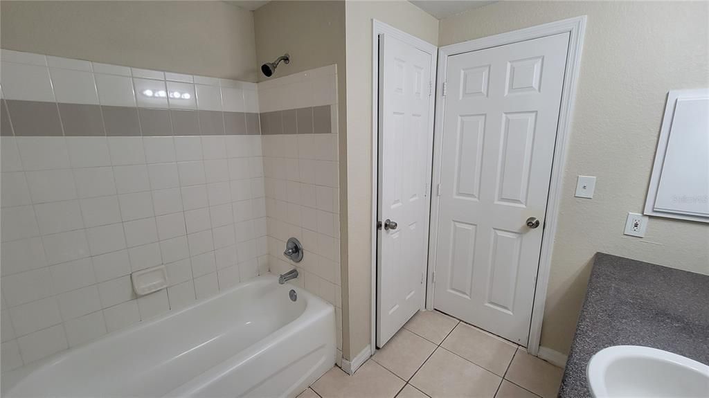 For Rent: $1,549 (2 beds, 2 baths, 1062 Square Feet)