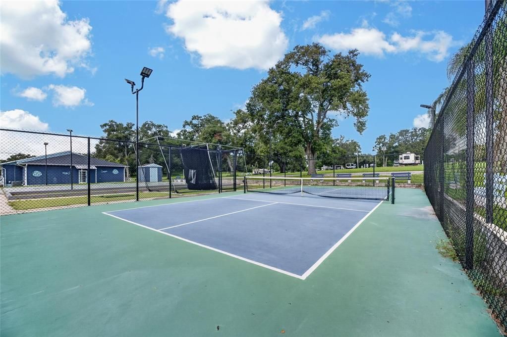 For Sale: $244,900 (2 beds, 2 baths, 1680 Square Feet)