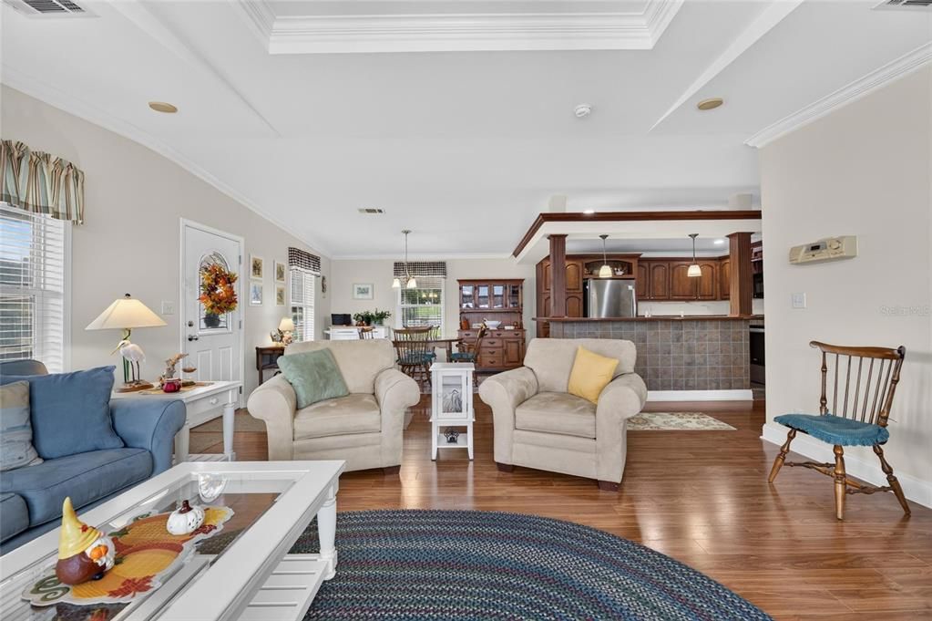 For Sale: $244,900 (2 beds, 2 baths, 1680 Square Feet)