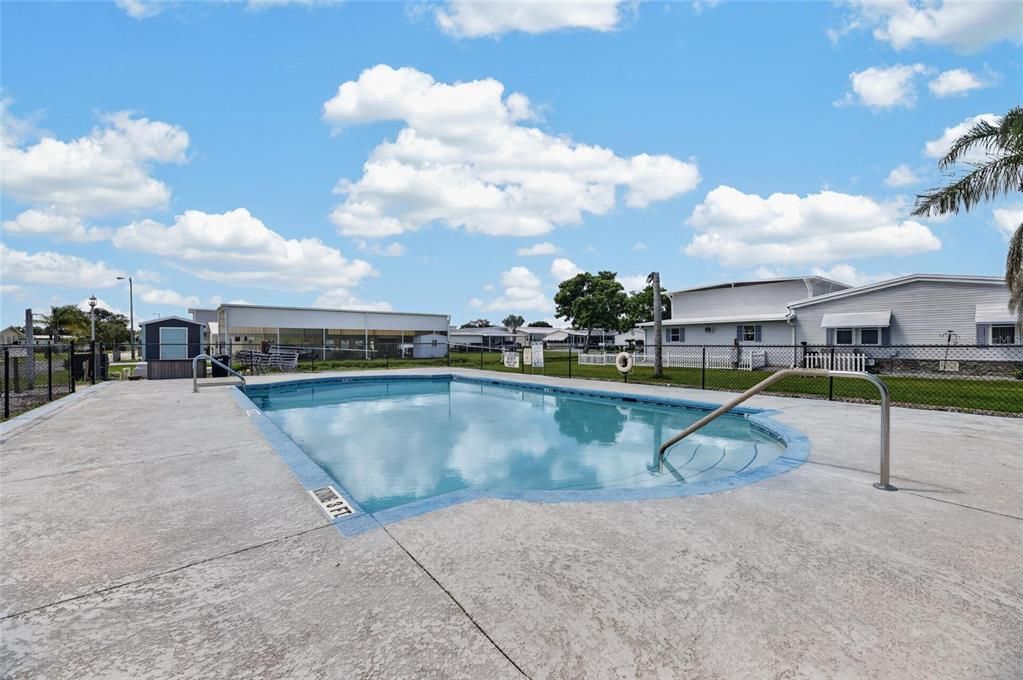 For Sale: $244,900 (2 beds, 2 baths, 1680 Square Feet)
