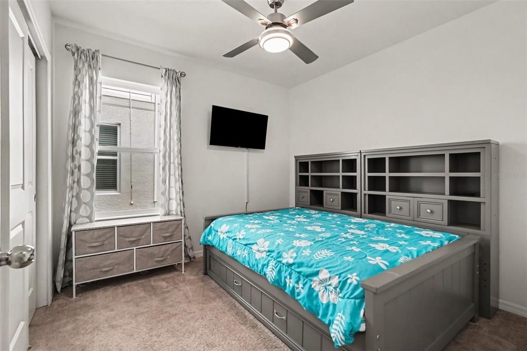 For Rent: $2,700 (4 beds, 2 baths, 1580 Square Feet)