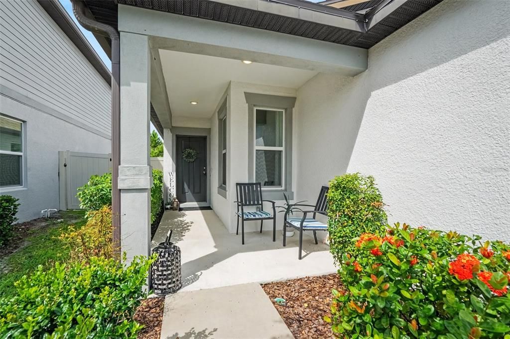 For Rent: $2,700 (4 beds, 2 baths, 1580 Square Feet)