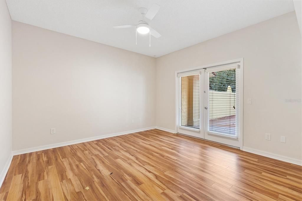 En Venta: $509,000 (2 camas, 3 baños, 2582 Pies cuadrados)