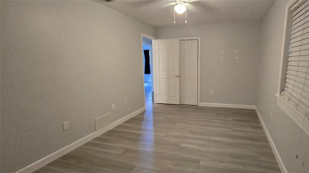 En Venta: $294,900 (4 camas, 3 baños, 2146 Pies cuadrados)
