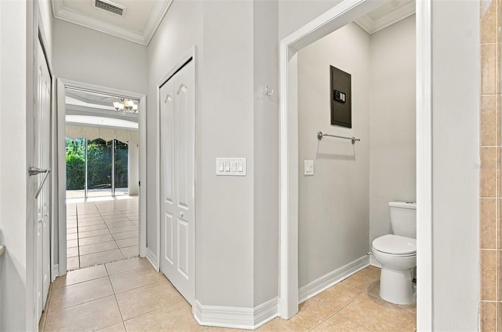 For Rent: $2,300 (3 beds, 2 baths, 1820 Square Feet)