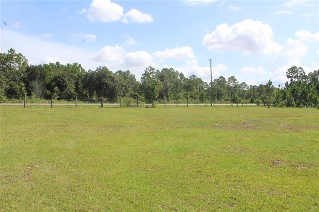待售: $900,000 (20.00 acres)