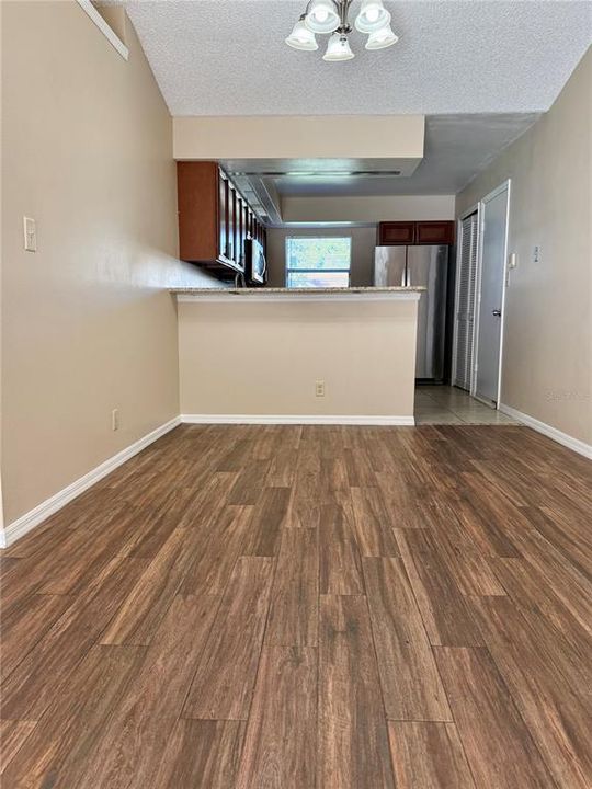En Venta: $278,900 (3 camas, 2 baños, 1342 Pies cuadrados)