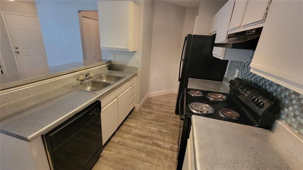 В аренду: $1,549 (2 спален, 2 ванн, 1019 Квадратных фут)
