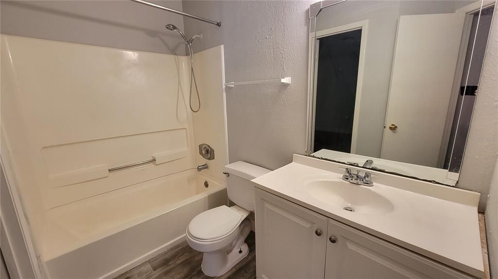 В аренду: $1,549 (2 спален, 2 ванн, 1019 Квадратных фут)